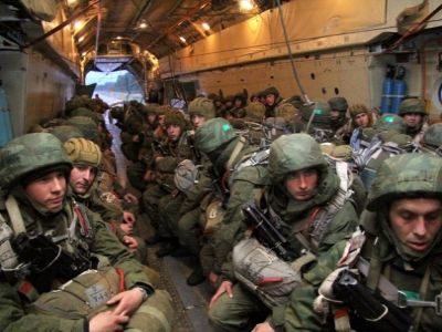 Учения ВДВ в Пскове. Фото: pskovgorod.ru Учения ВДВ в Пскове. Фото: pskovgorod.ru